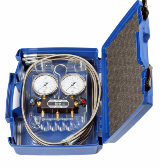 Servicemanometer-2veis-CO2-R744-m-koffert-og-150mm-slanger-grontklima